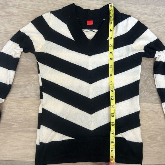 Y2K Vintage Esprit Chevron Sweater - Picture 6 of 7